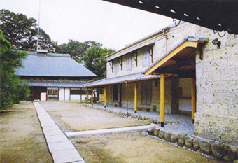 記念館母屋正面